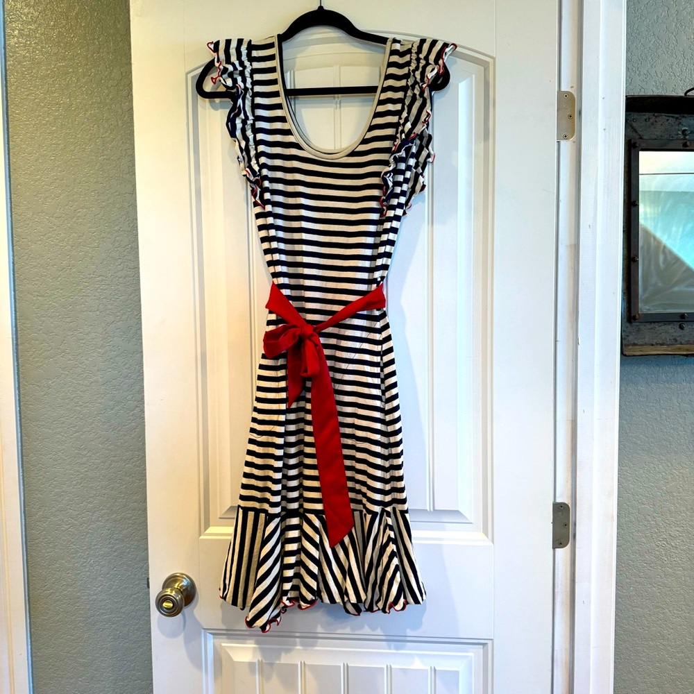Effie’s Heart dress size small